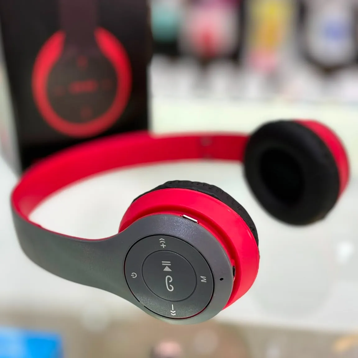 AURICULAR VINCHA BLUETOOTH P47 miniatura 3