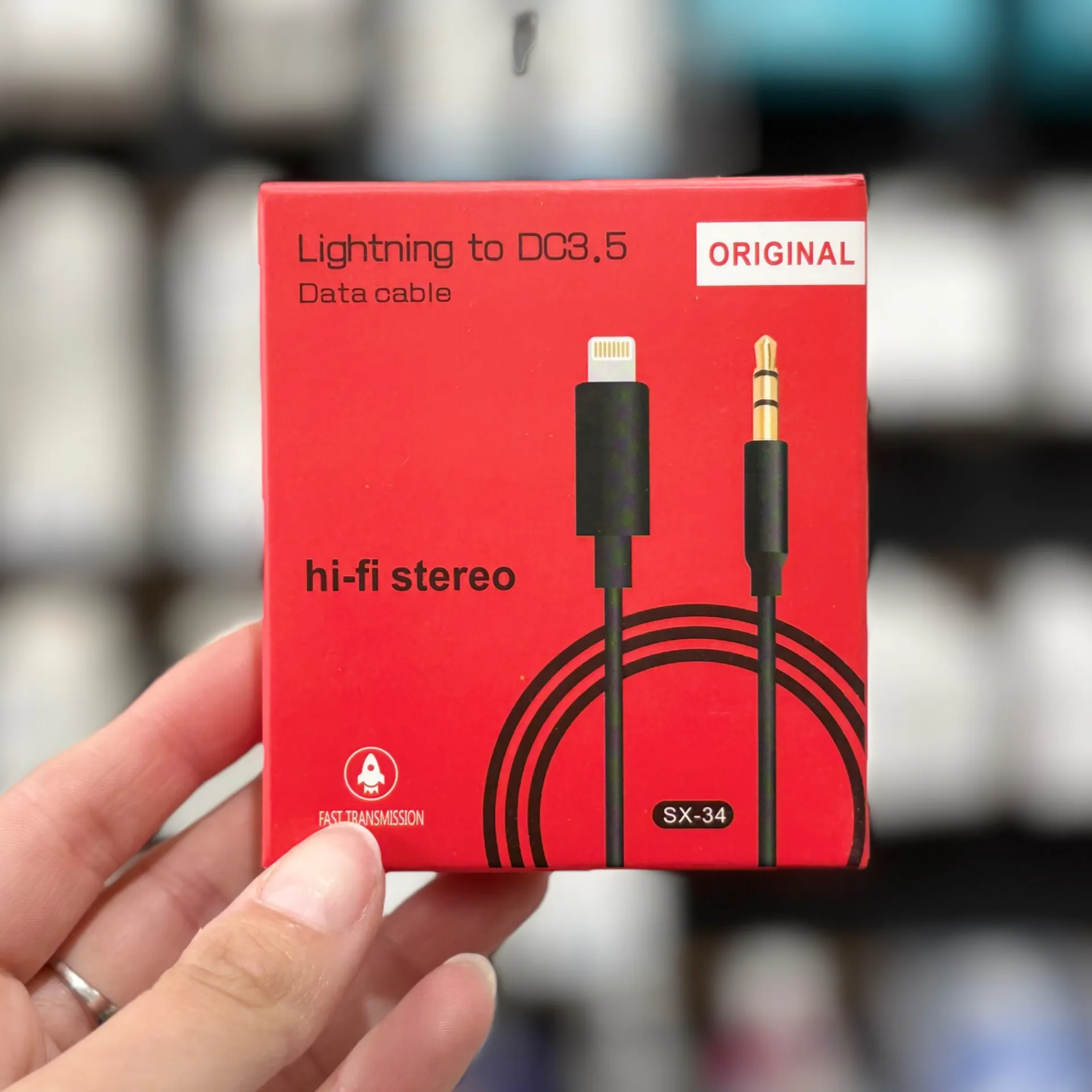 CABLE AUXILIAR A IPHONE